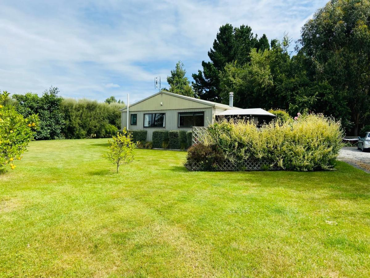 Chateau Le Cross Apartment Martinborough Exterior photo
